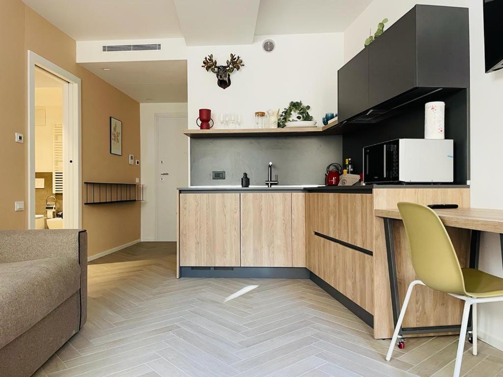 Muros - City Modern Living In ترينتو المظهر الخارجي الصورة