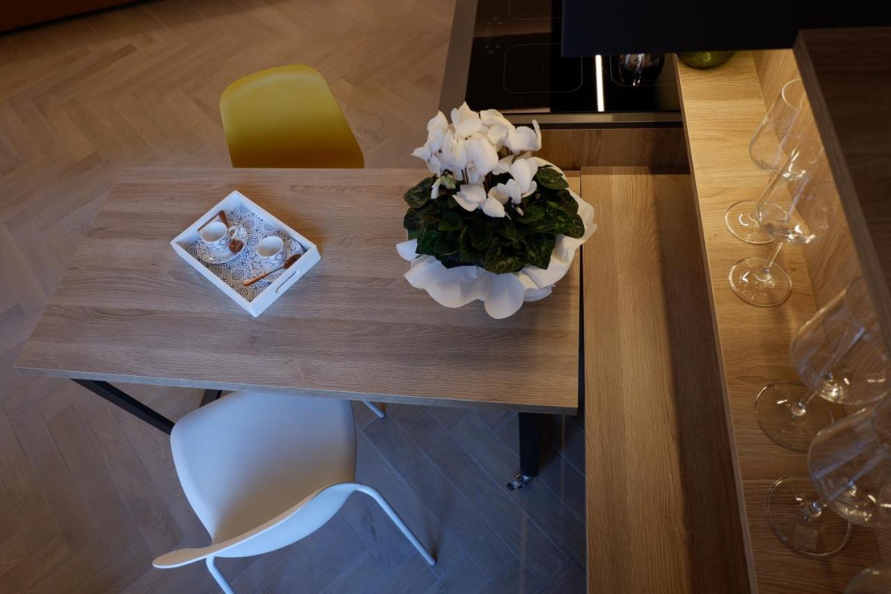 Muros - City Modern Living In ترينتو المظهر الخارجي الصورة