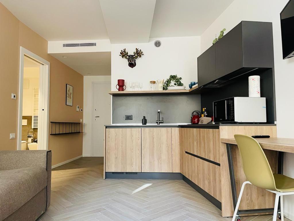 Muros - City Modern Living In ترينتو المظهر الخارجي الصورة